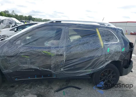 2017 Jeep Cherokee Latitude Fwd из США, поврежденный, VIN 1C4PJLCB4HW661534